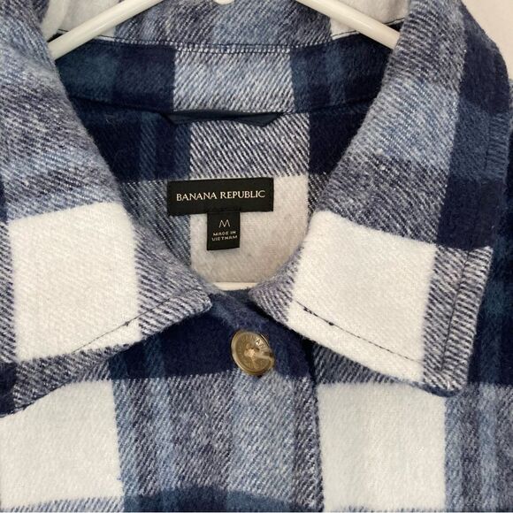 Banana Republic Women's Brushed Flannel Shirt Jacket shacket size medium! EUC! - Picture 10 of 13